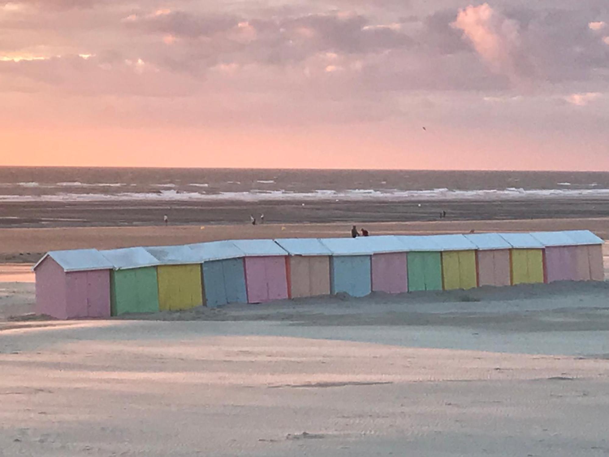 Gite Chti Picard Parking Prive Gratuit Et 100M De La Plage Berck Exterior photo
